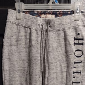 Like New Ladies Hollister Yoga / Sweatpants